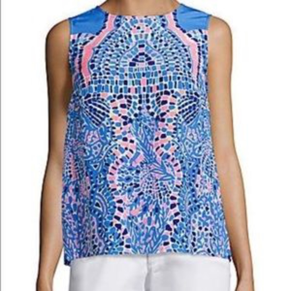 Lilly Pulitzer Zeta Top in Tic Tac Tile